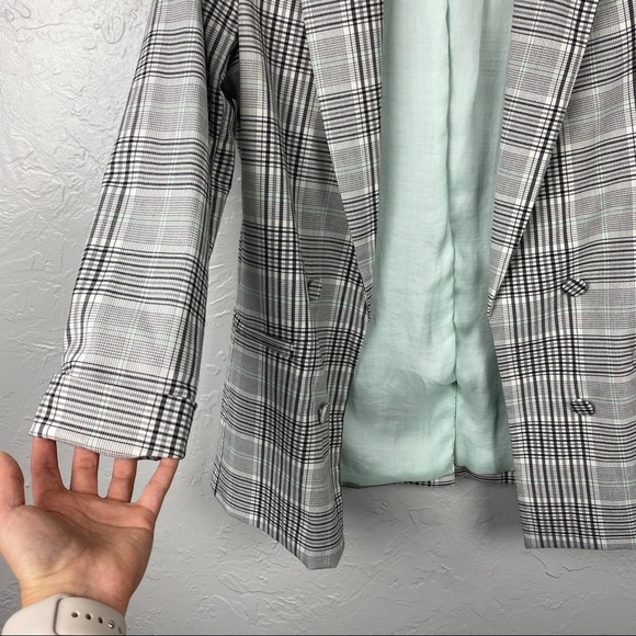 ASOS Bershka black/mint plaid blazer size Med, fits like small - Picture 6 of 10